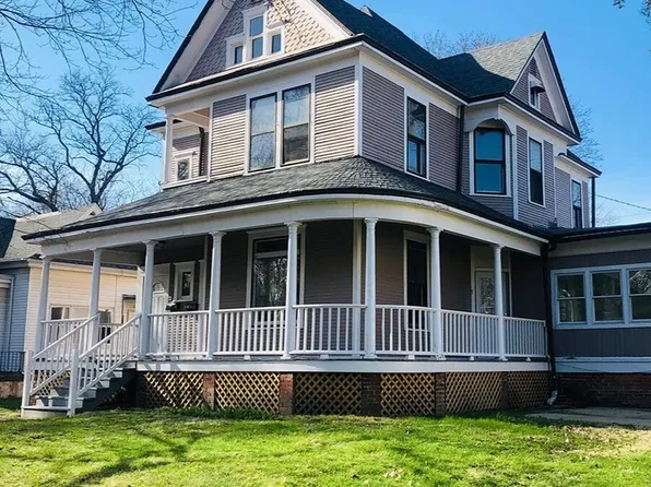 1507 W Callender Ave #A, Peoria, IL 61606