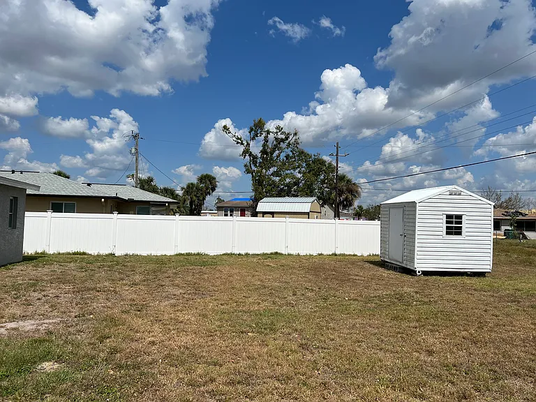 3156 Port Charlotte Blvd — Photo 3