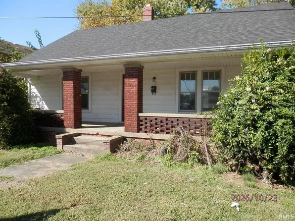 616 Adams St, Cannelton, IN 47520