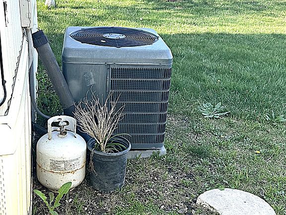 4th image of 13955 W Walnut Grove Rd Spc 16