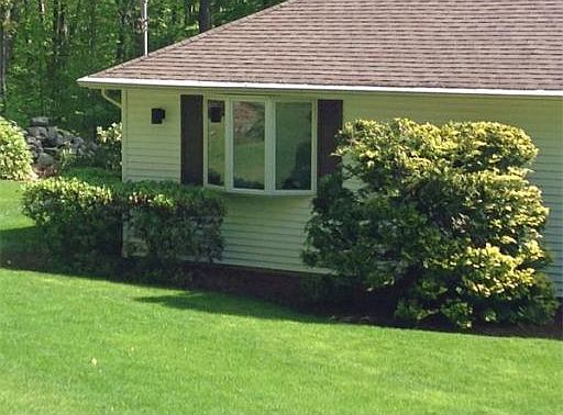 2nd image of 182 Maple St