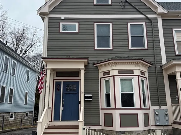 14 Whitford St, Roslindale, MA 02131