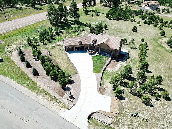 Front view of 2.5 acres