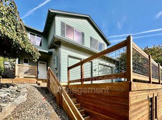 1105 NW 8th Ave, Camas, WA 98607