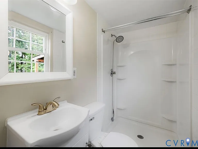 5712 Willowbranch Dr — Photo 13