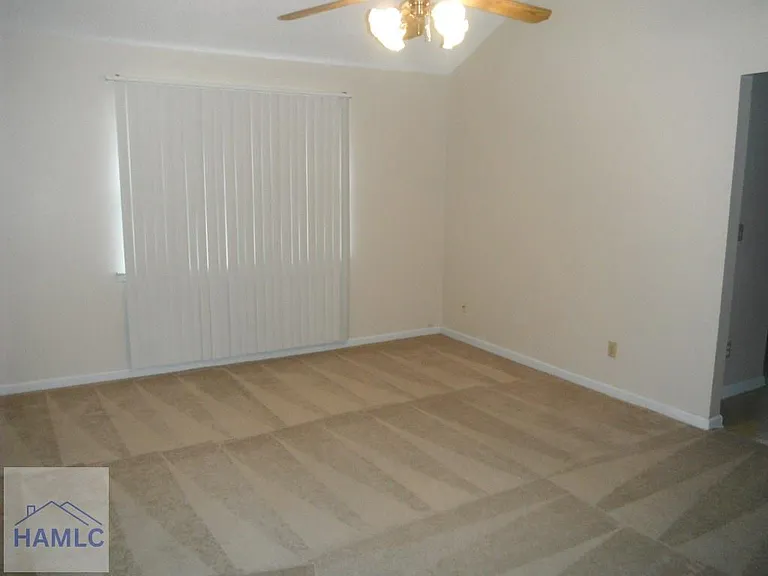 1488 Flo Zechman Dr — Photo 2