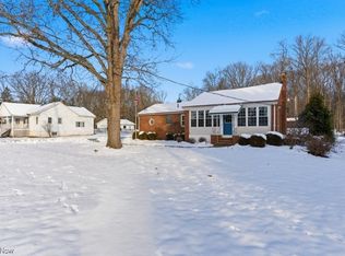 36725 Pettibone Rd, Solon, OH 44139