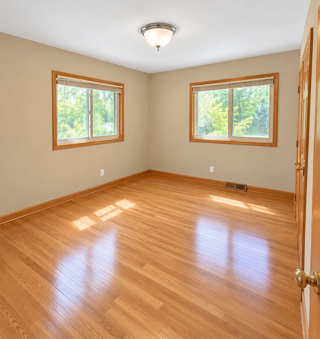 2 bed, 1345 sqft, $1,750 — Photo 3