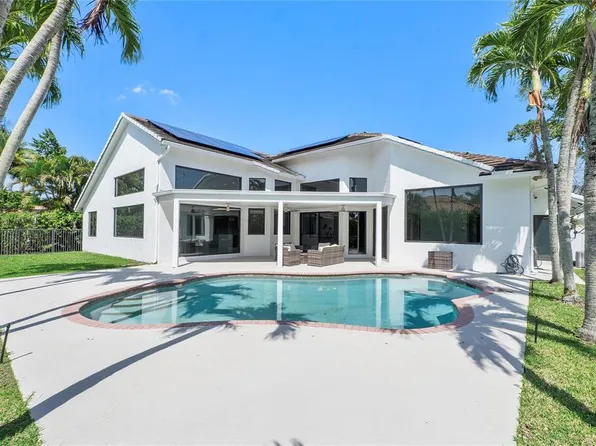 410 Sabal Way, Weston, FL 33326