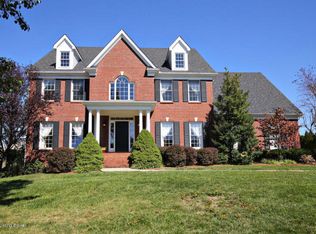 12806 Crestview Cv, Prospect, KY 40059