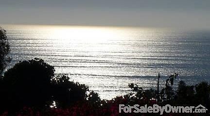 Ocean sparkle
						:
						Daytime delight and fabulous sunsets from your patio with unobstructed view.