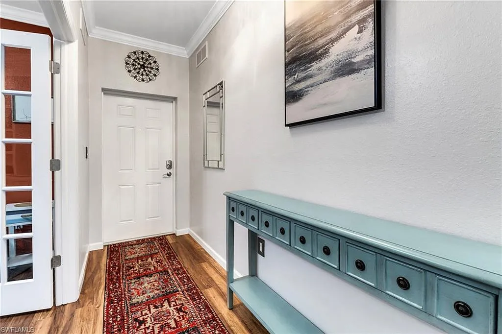 2 bed, 2.0 bath, 1246 sqft, $3,500 — Photo 3