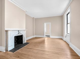 2025 Pine St #2R, Philadelphia, PA 19103