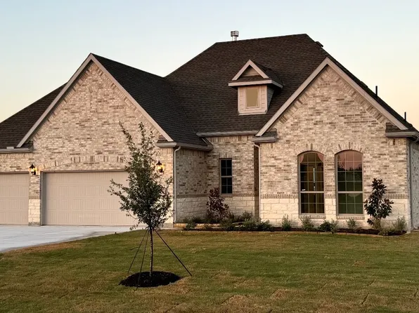 2304 Delegation Ln, Nevada, TX 75173