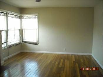 2nd image of 1706 Guadalupe Ave