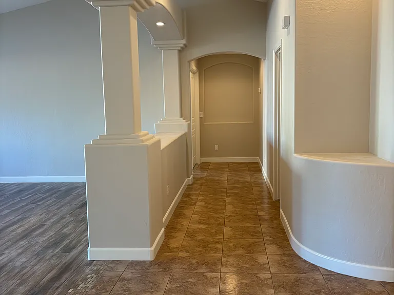 32139 N Caspian Way — Photo 6