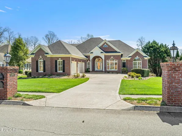 130 Skyview Dr, Lenoir City, TN 37772