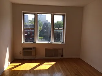 Rented by Acacia Realty