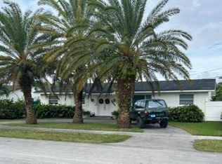 9055 SW 69th Ter, Miami, FL 33173