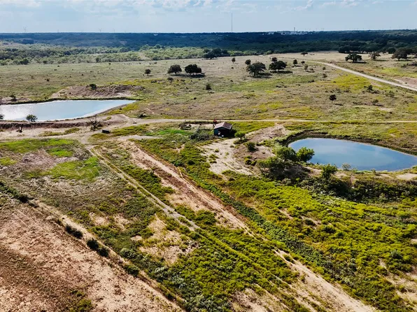 2101 Erwin Rd, Jacksboro, TX 76458