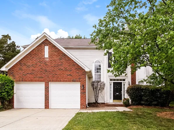 8936 Coppermine Ln, Charlotte, NC 28269