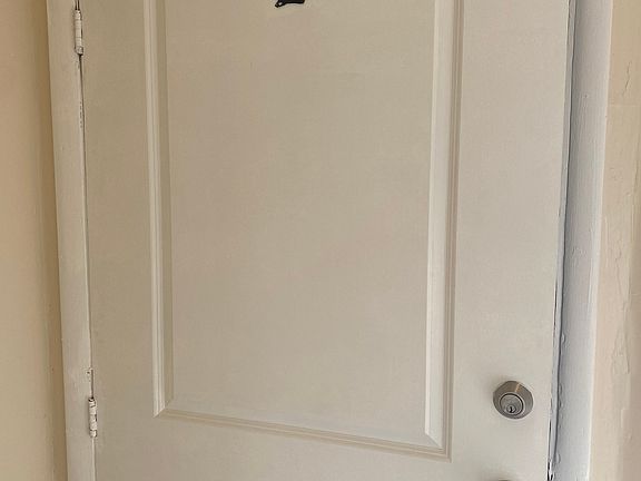 3rd image of 3814 W Garrison Ave APT 2