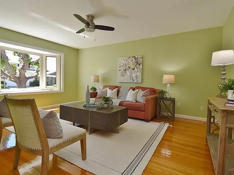 4325 Satinwood Dr — Photo 12