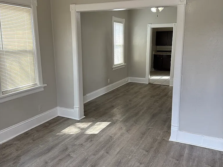 1729 S 3rd St — Photo 6
