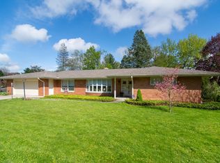 1021 Miami Rd, Niles, MI 49120