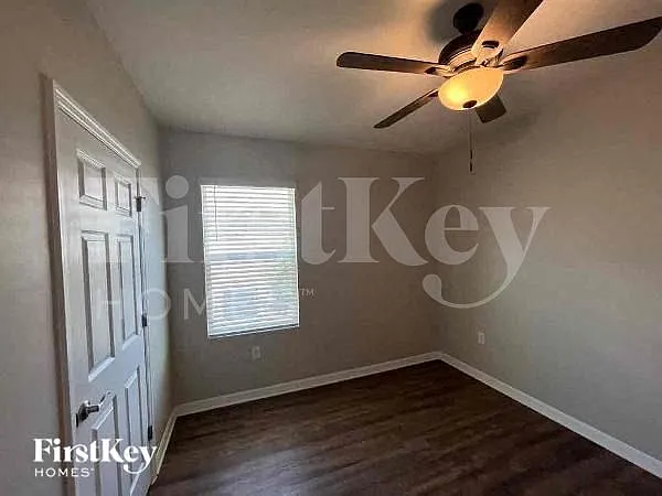 2800 Zaragoza Ct — Photo 8