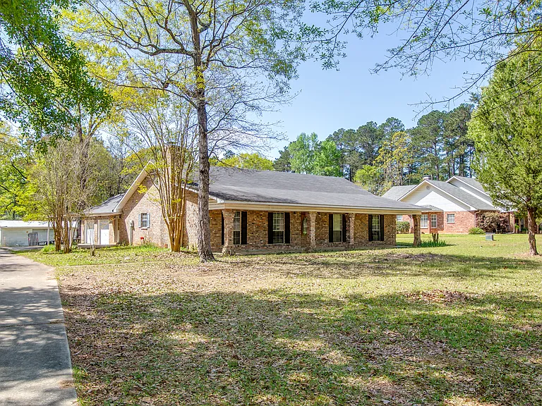 8355 Highway 71 N — Photo 18