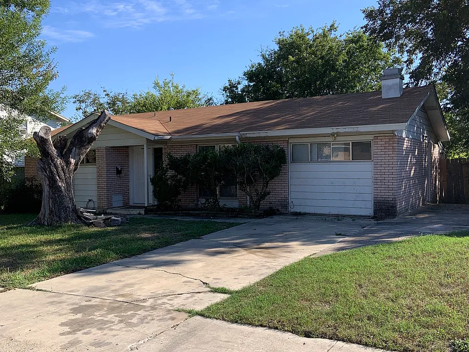 3308 Lake Inks Ave