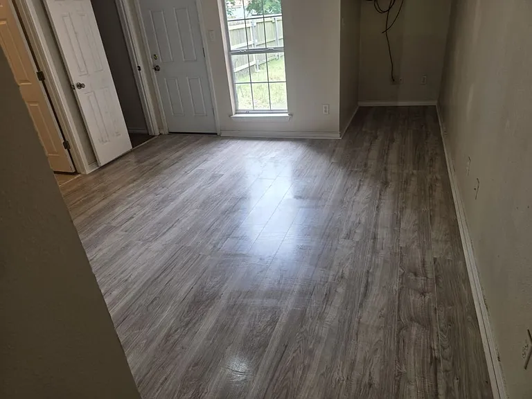 1000 N Brents Ave — Photo 22