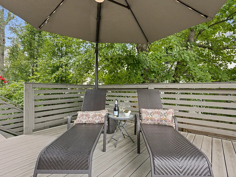 Sundeck