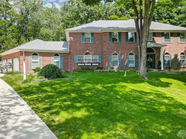 273 Shadywood Dr, Dayton, OH 45415