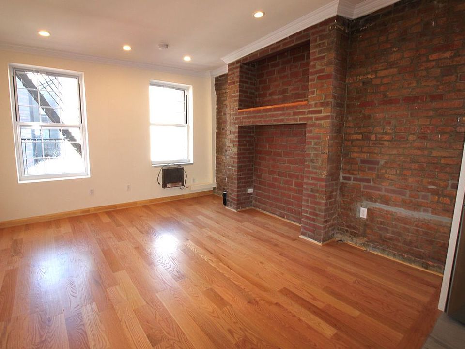 1st image of 154 Orchard St APT 14