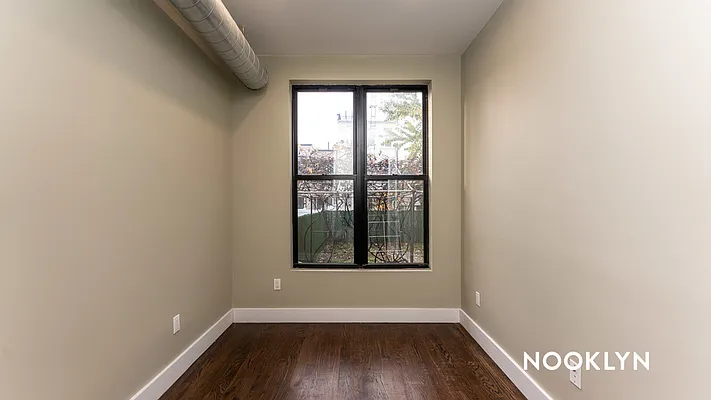 Rented by Nooklyn NYC LLC | media 27