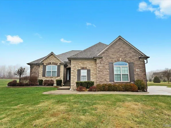 11525 Erins Way, Romeo, MI 48065