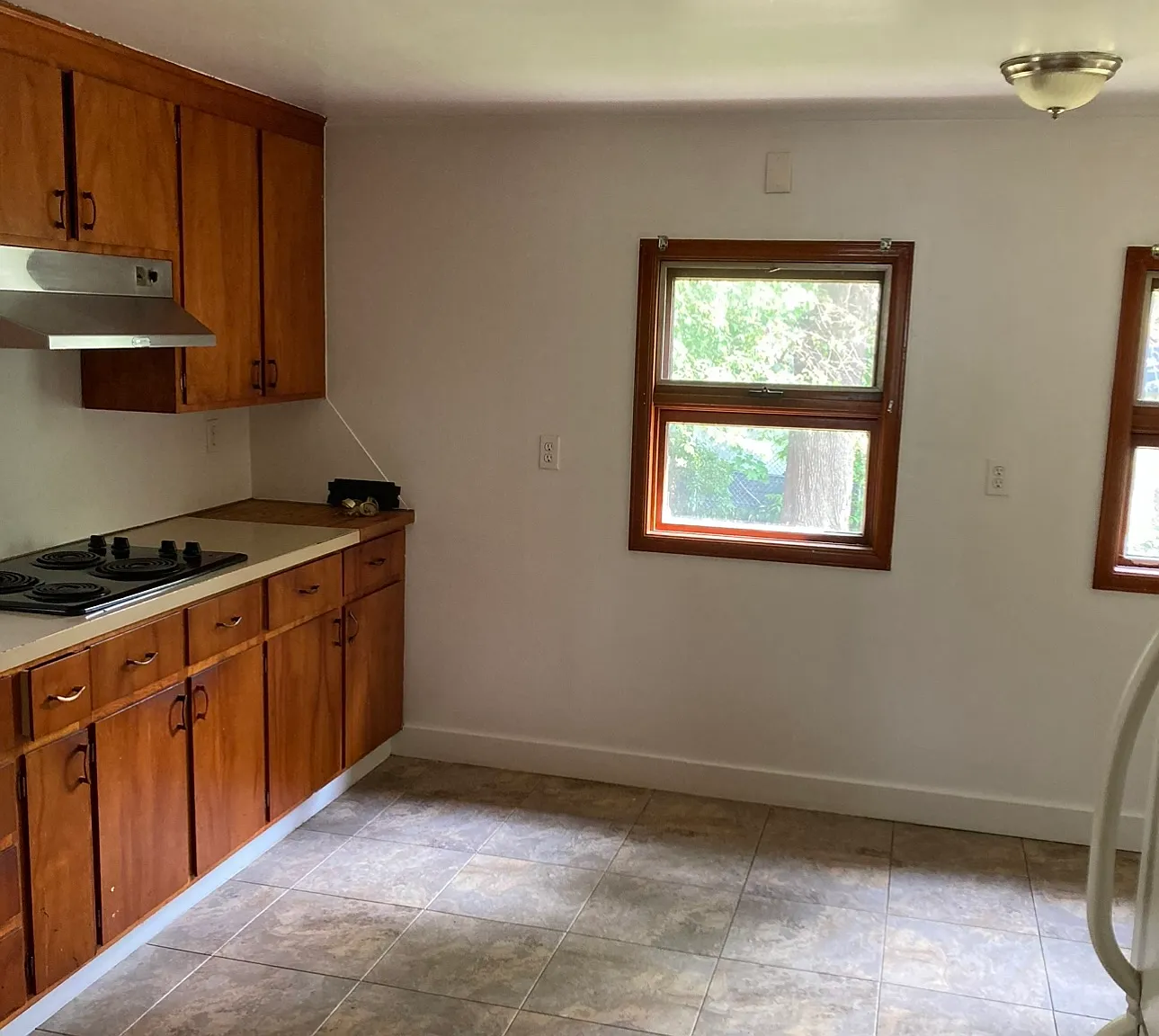 2 bed, 1015 sqft, $1,800 — Photo 4