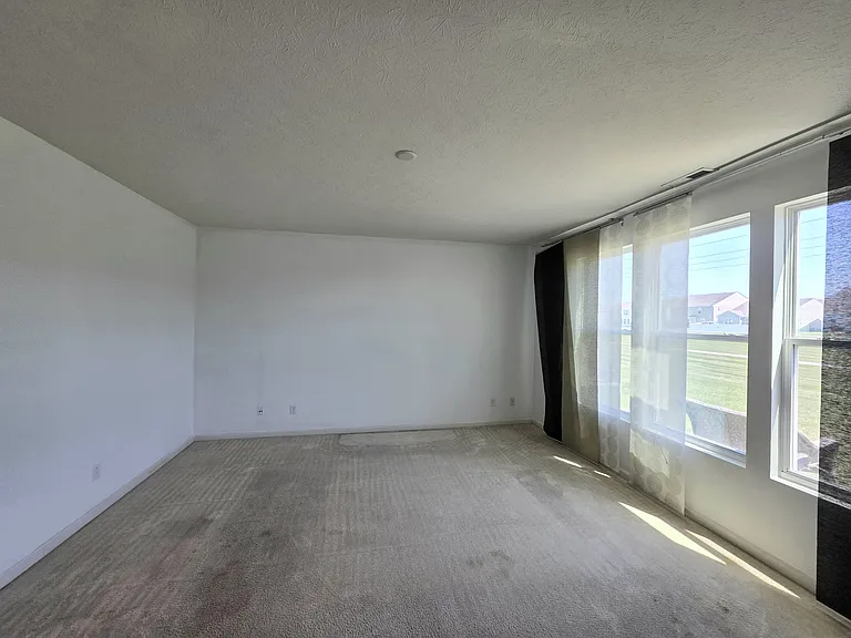 2393 Shadow Bend Dr — Photo 12