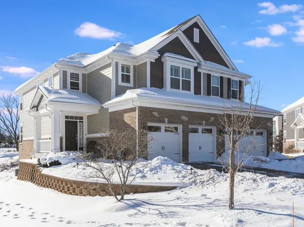 27W187 Breme Dr, Warrenville, IL 60555