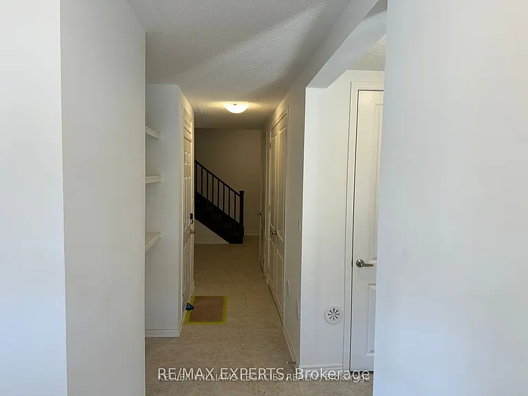 181 Keppel Cir — Photo 7