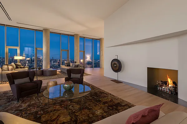 Sold by Compass | media 21