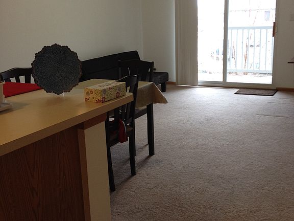 4th image of 905 Dickinson Ave Unit 310