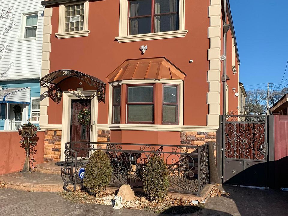 1st image of 385 Hillman Ave