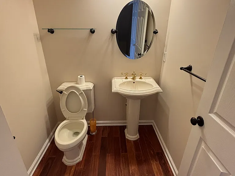312 Winding Hill Dr — Photo 4