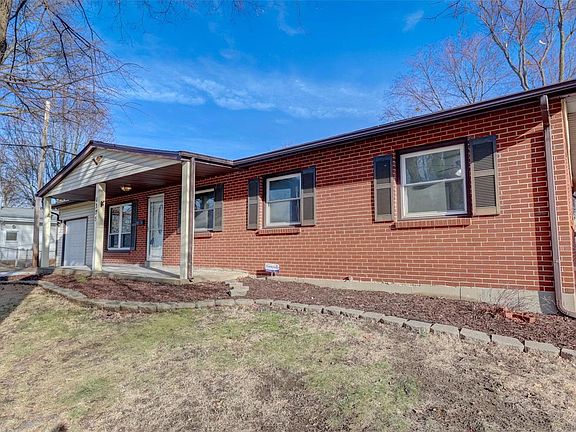 2nd image of 1375 Flicker Dr