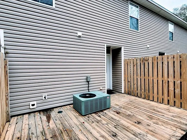 108 Hawkins Rd #C — Photo 13