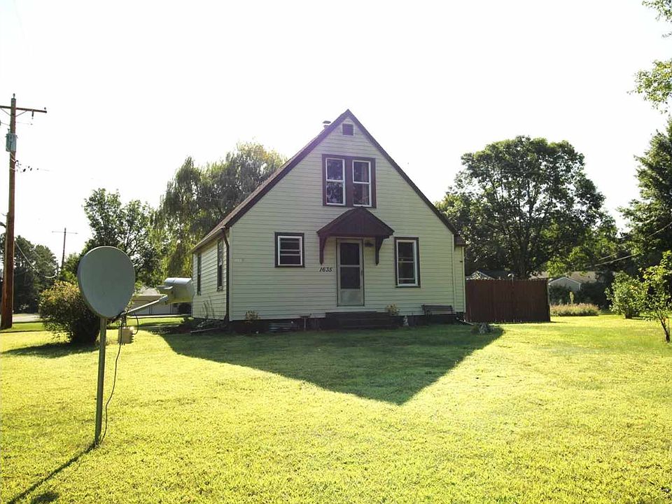1st image of 1635 Becher Dr