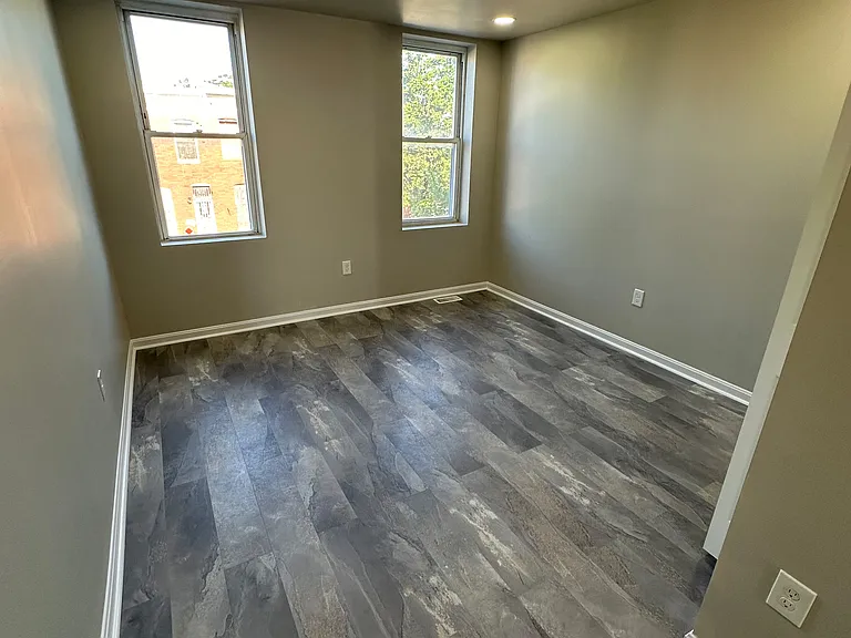 827 N Milton Ave — Photo 8
